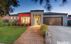 6 Waterford Drive, Miners Rest VIC
