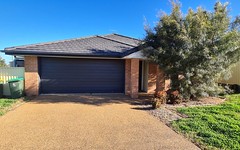 1 Rosewood Ave, Parkes NSW