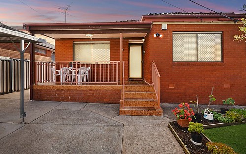 7 Beatrice St, Bass Hill NSW 2197