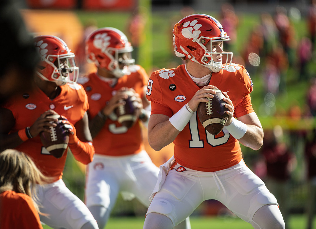 Clemson Football Photo of Hunter Helms and Boston College