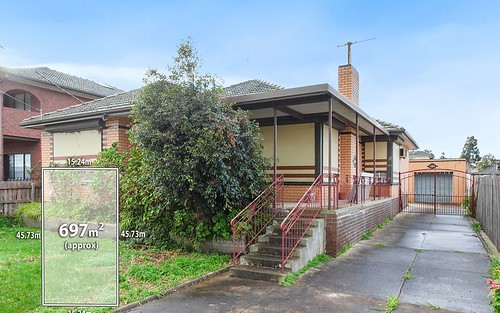 2 Robson Avenue, Avondale Heights VIC 3034