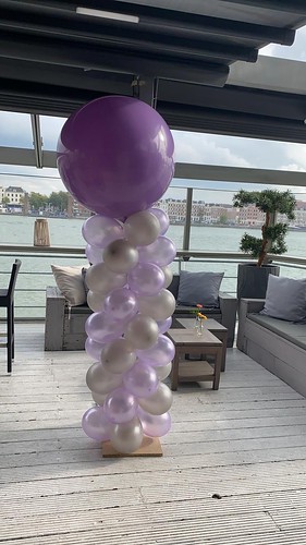Ballonpilaar Breed Rond Eau Lounge Rotterdam