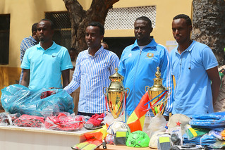 2020_11_09_AMISOM_Donates_Sports_Materials-4