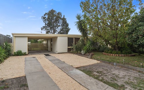 2 Peter Court, Seaford VIC 3198