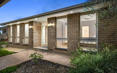 17 Allendale Crescent, Wheelers Hill VIC