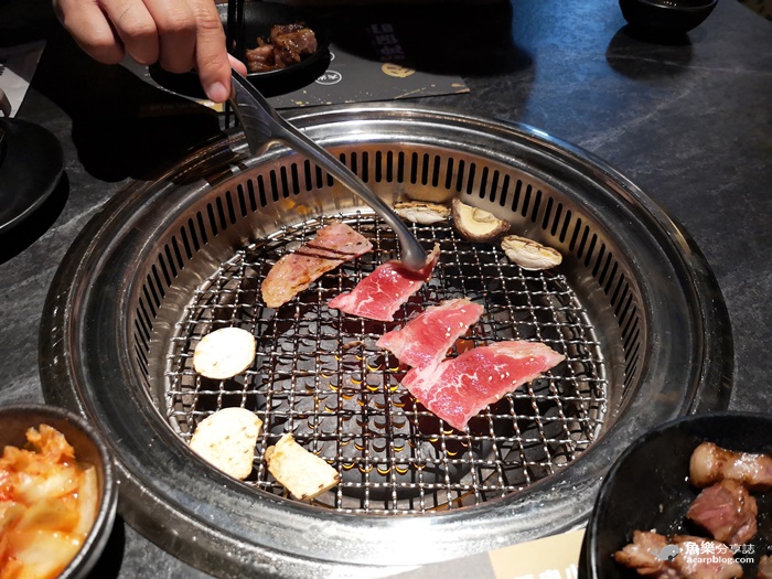 【台北信義】燒肉神保町｜ATT 4 FUN 日式燒肉吃到飽｜101景觀餐廳 @魚樂分享誌