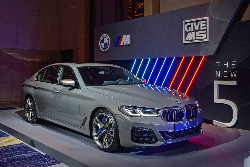 BMW 201118-2