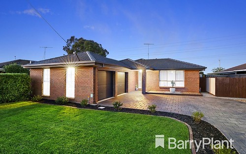 54 Greenville Dr, Grovedale VIC 3216