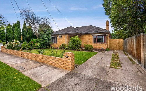 2 Castlewood St, Bentleigh East VIC 3165