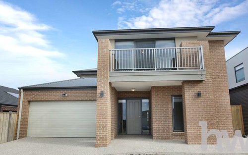 8 Eaglesnest Drive, Curlewis VIC 3222