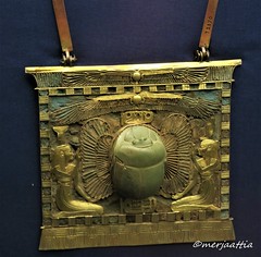 Pectoral of Shoshenq II with winged scarab