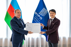 Director General Met Azeri Representative to WIPO