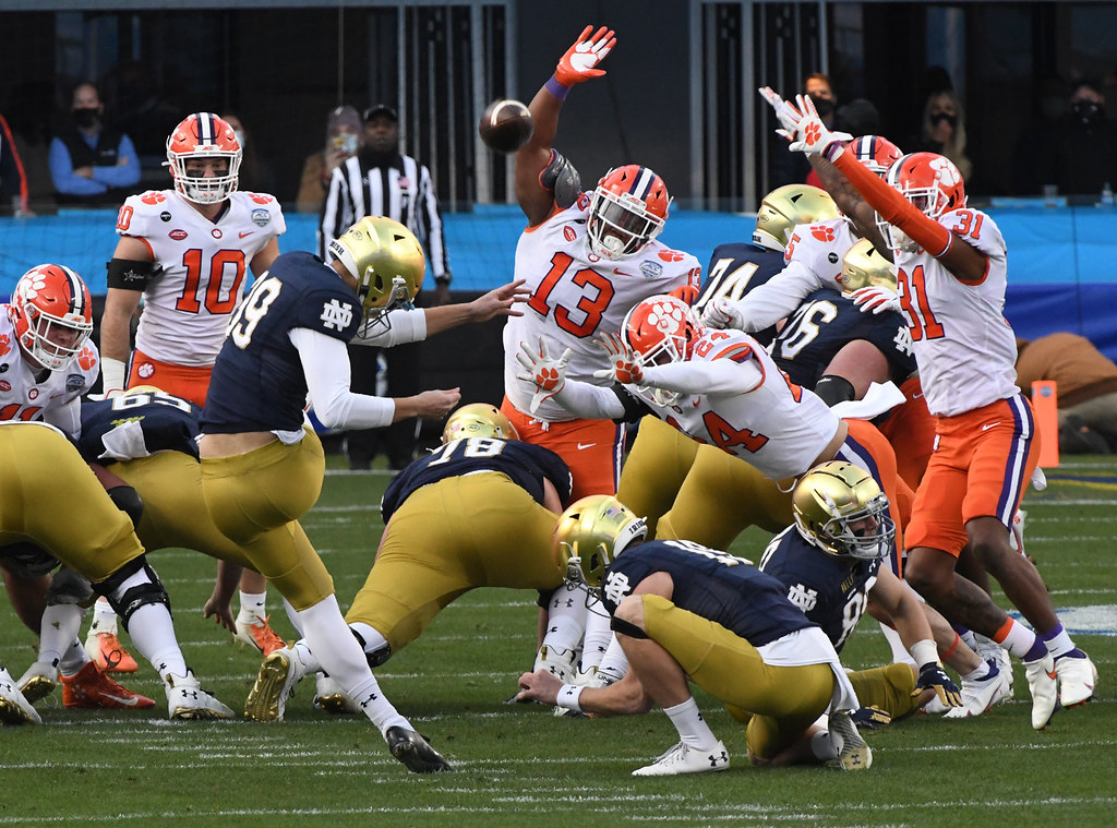 Clemson Football Photo of Tyler Davis and notredame and accchampionship