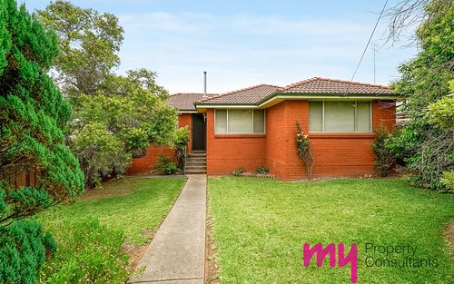3 Wentworth Dr, Camden South NSW 2570