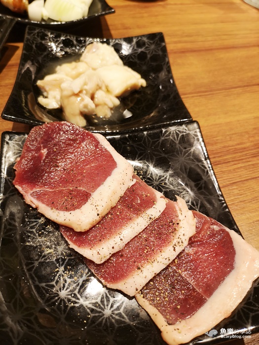 【台北中正】上村牧場｜特急列車送餐｜日本和牛燒肉吃到飽全攻略 @魚樂分享誌