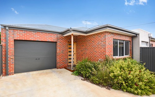 5a Cuthberts Road, Alfredton VIC