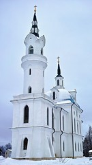 DP2Q3407 The Church of Archangel Michael in Podzhigorodovo (Церковь Михаило-Архангельская в Поджигородово). 1778-1783 .Southwest view.