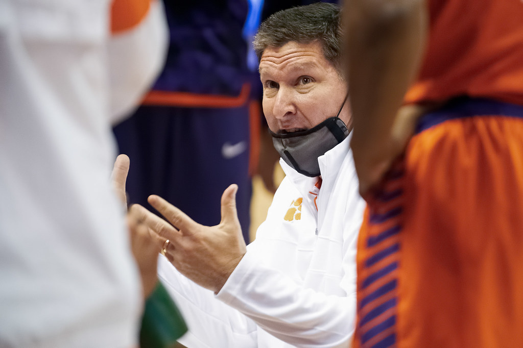 Clemson Basketball Photo of Brad Brownell and Florida State