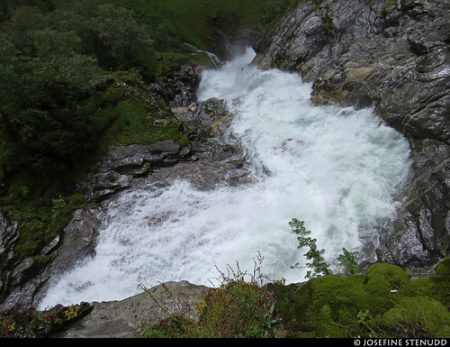 20190704_09 The waterfall Øvstebrufossen, Hjelledalen, Norway