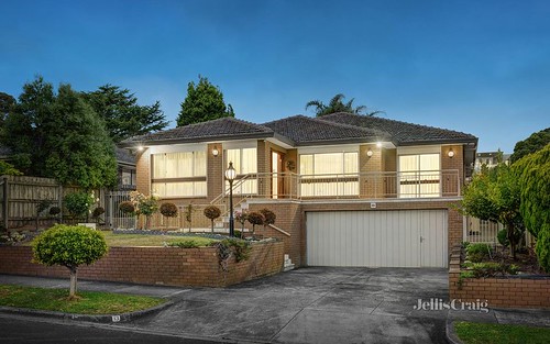 13 Beacon St, Vermont South VIC 3133
