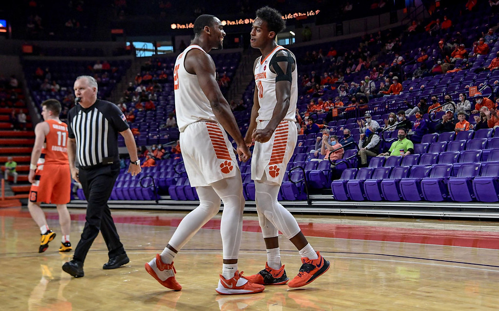Clemson Basketball Photo of Aamir Simms and Olivier-Maxence Prosper and Syracuse