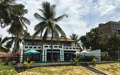 Narigama-Beach-Hikkaduwa-Sri-Lanka-iphone-4912
