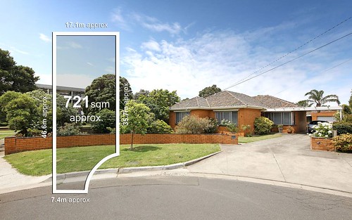 12 Fisher Ct, Bentleigh East VIC 3165