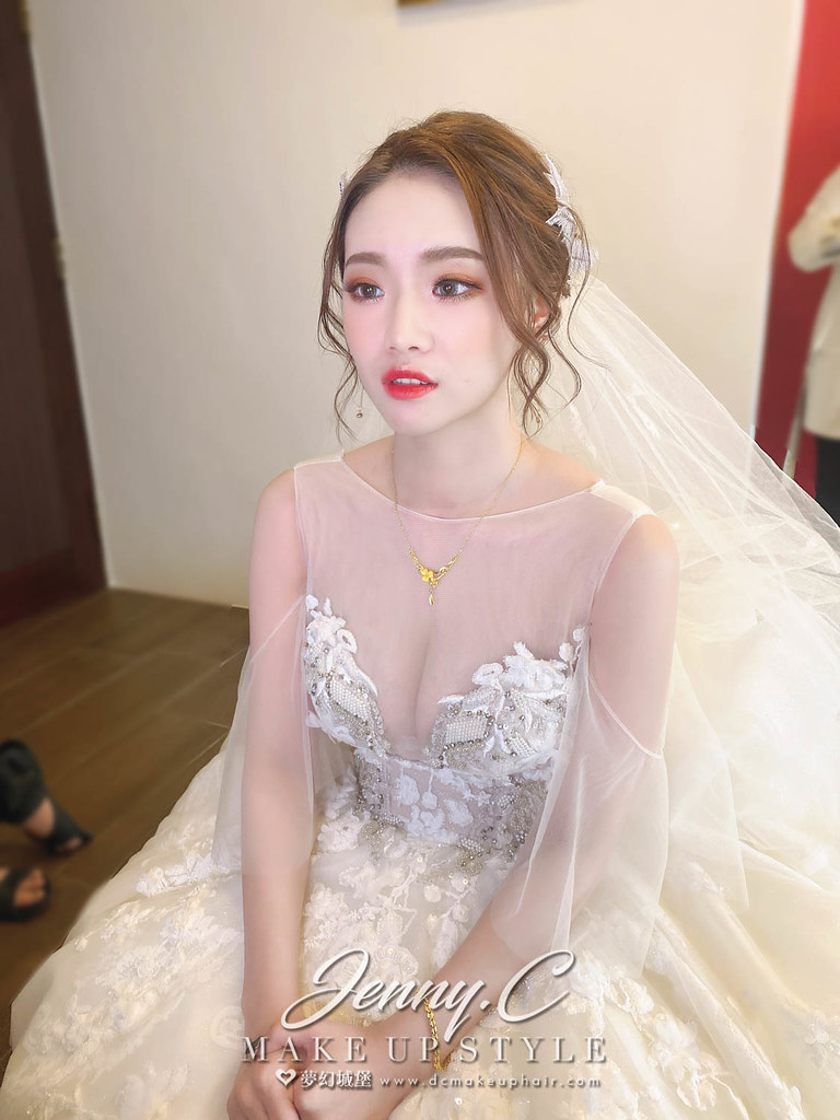 【新秘蓁妮】bride 亮羽 訂結婚造型 / 仙氣華麗公主,浪漫甜美