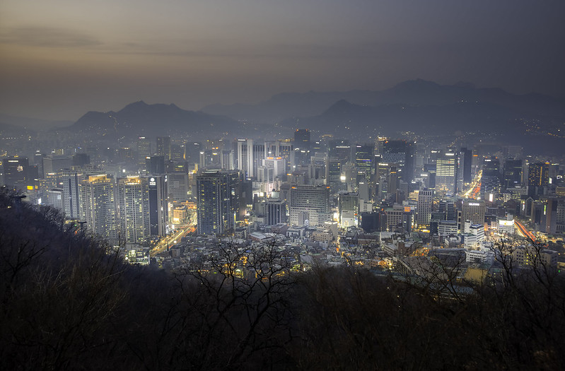 Namsan Mountain, Seoul<br/>© <a href="https://flickr.com/people/112349834@N04" target="_blank" rel="nofollow">112349834@N04</a> (<a href="https://flickr.com/photo.gne?id=50954996072" target="_blank" rel="nofollow">Flickr</a>)