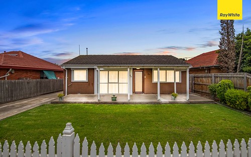 29 Andrew Rd, St Albans VIC 3021