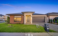 17 Simmental Drive, Clyde North Vic