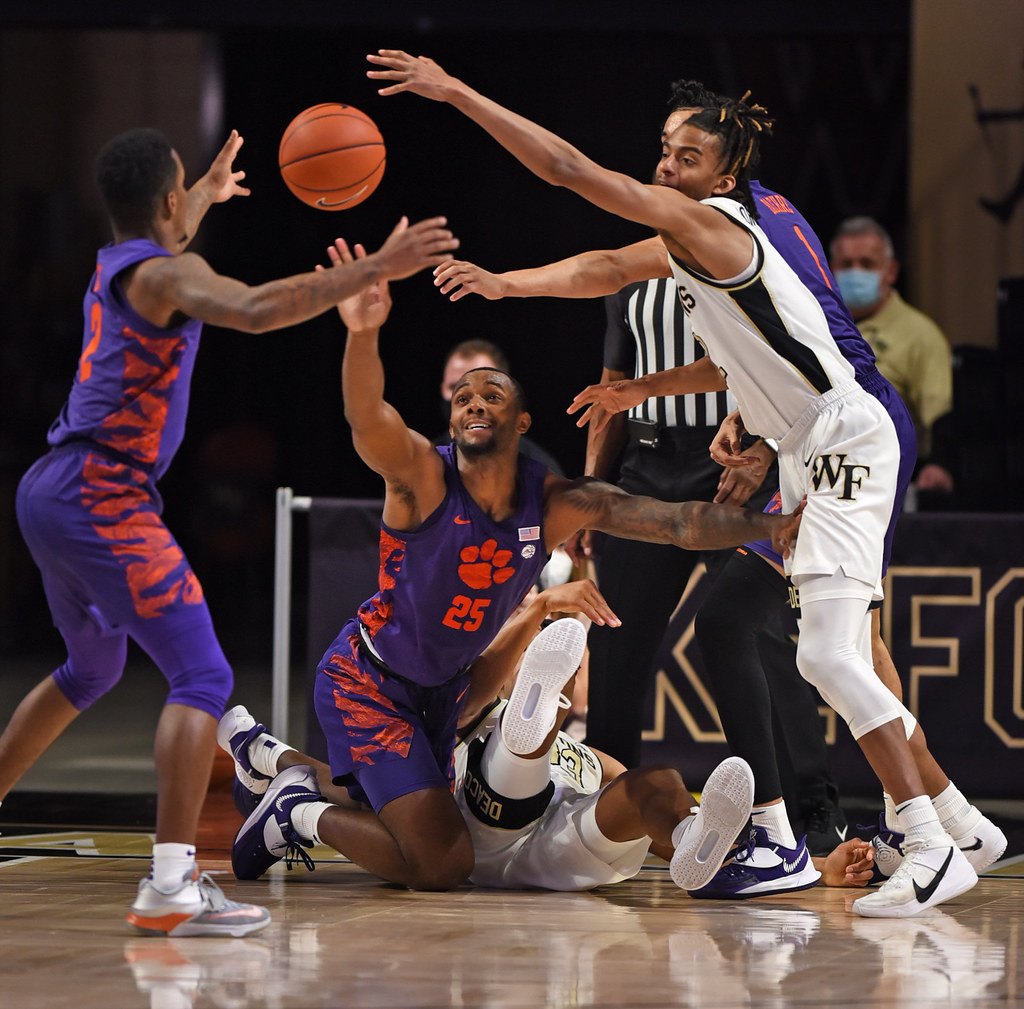 Clemson Basketball Photo of Aamir Simms and Wake Forest