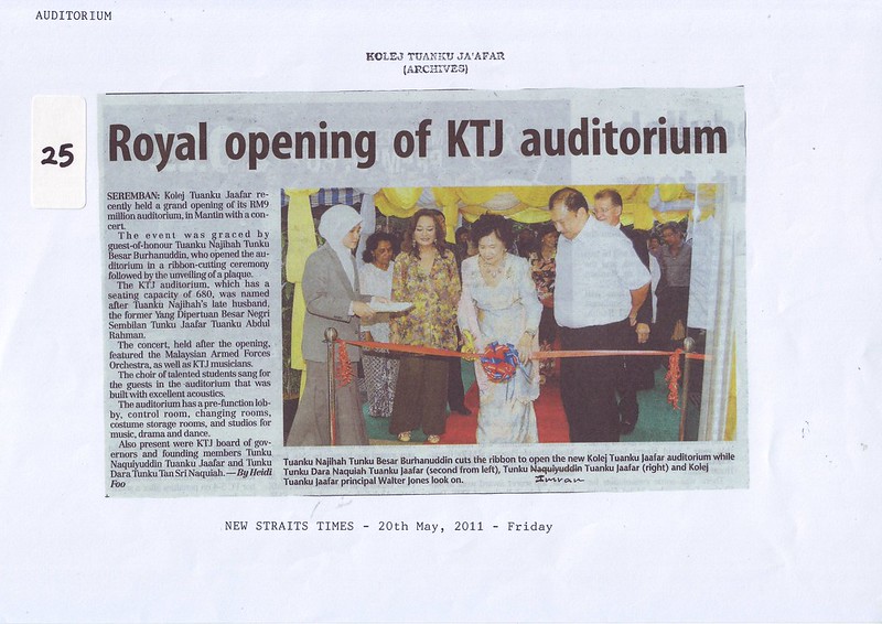 Tuanku Najiah opens the new Tuanku Ja&#039;afar Auditorium in 2011