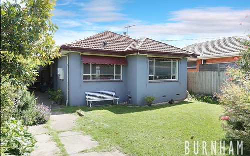 18 Dongola Rd, West Footscray VIC 3012