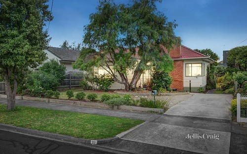 19 Leicester St, Heidelberg Heights VIC 3081