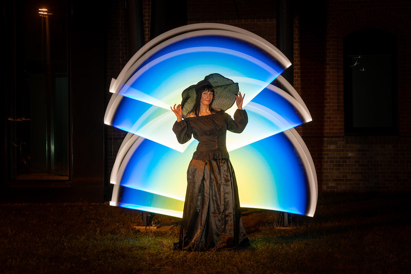 Light Painting with Yvonne<br/>© <a href="https://flickr.com/people/81504125@N00" target="_blank" rel="nofollow">81504125@N00</a> (<a href="https://flickr.com/photo.gne?id=51005558671" target="_blank" rel="nofollow">Flickr</a>)