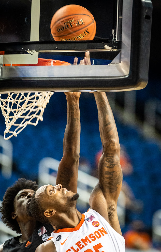 Clemson Basketball Photo of Aamir Simms and miami and acctournament