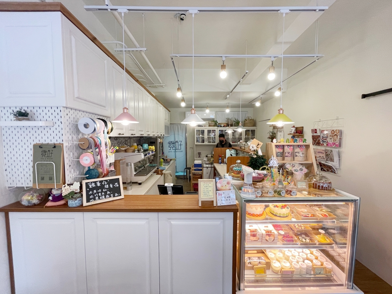 [桃園美食]霓好 cafe&#038;dessert|每週只營業三天內用的甜點工作室~滿滿可愛又美味的蛋糕 @VIVIYU小世界