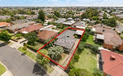 2 Myrtle Grove, Airport West VIC