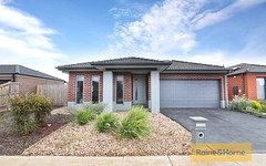 27 Cooloongup Crescent, Harkness VIC