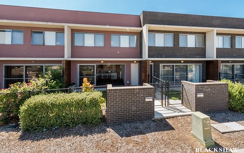 32 Chanter Terrace, Coombs ACT