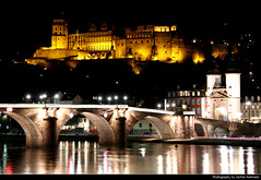 Heidelberger Schloss & Alte Brücke seen from across the Neckar river, Heidelberg, Germany