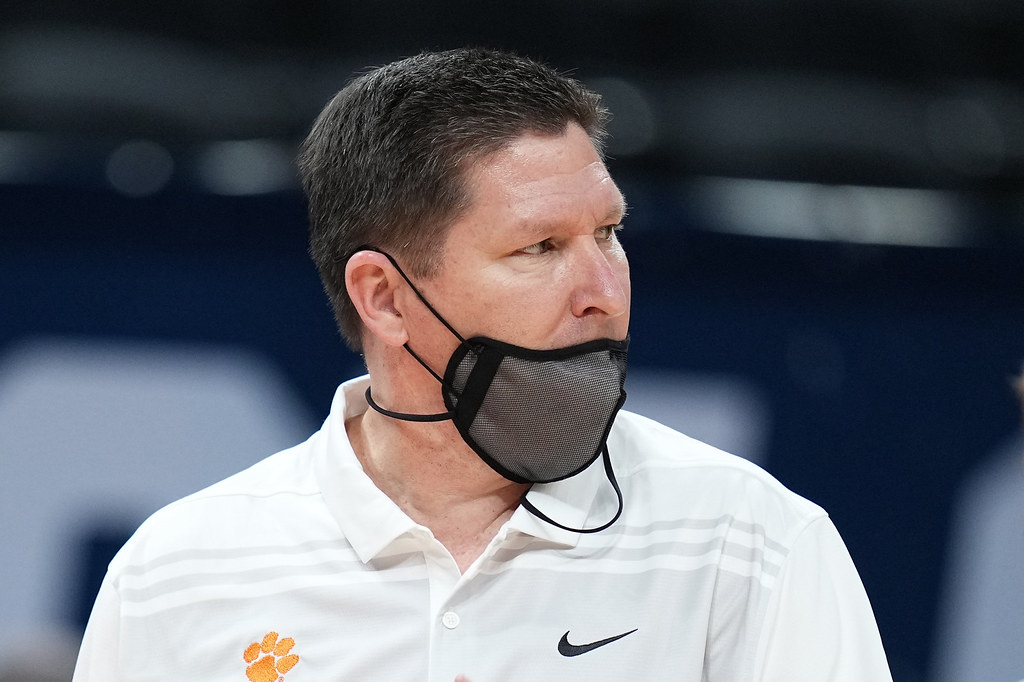 Clemson Basketball Photo of Brad Brownell and rutgers