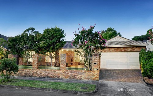 32 Baird Street South, Doncaster VIC