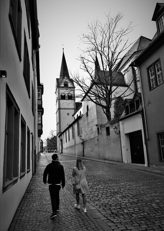 Koblenz Old Town Scene<br/>© <a href="https://flickr.com/people/94059613@N00" target="_blank" rel="nofollow">94059613@N00</a> (<a href="https://flickr.com/photo.gne?id=51056333731" target="_blank" rel="nofollow">Flickr</a>)