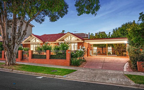56 Hayes Rd, Strathmore VIC 3041