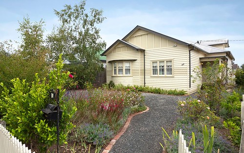 57 Southernhay St, Reservoir VIC 3073