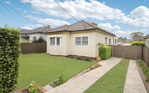 12 Clifford St, Panania NSW 2213