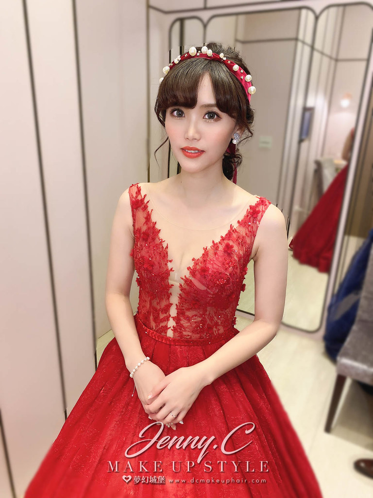 【新秘蓁妮】bride 佳琪 宴客造型 / 華麗公主,韓系甜美