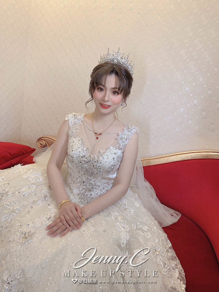 【新秘蓁妮】bride 逸華 訂結婚造型 / 龍鳳掛,甜美公主